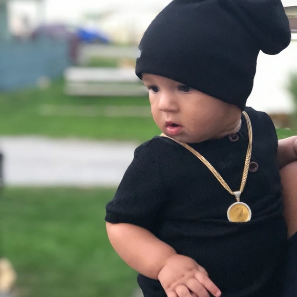 Clothing - Picture 1 of 1